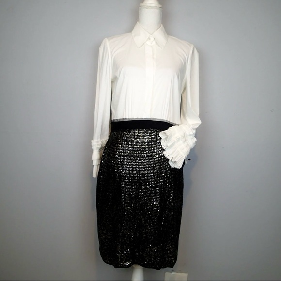 BCBGMaxAzria Dresses & Skirts - Bcbg MazAxria black and white pleated cuffs long sleeves dress Size 4